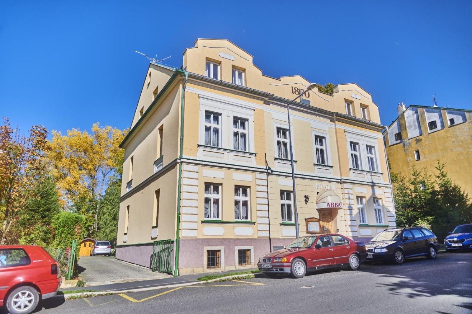 Pension Abbazia Františkovy Lázně エクステリア 写真
