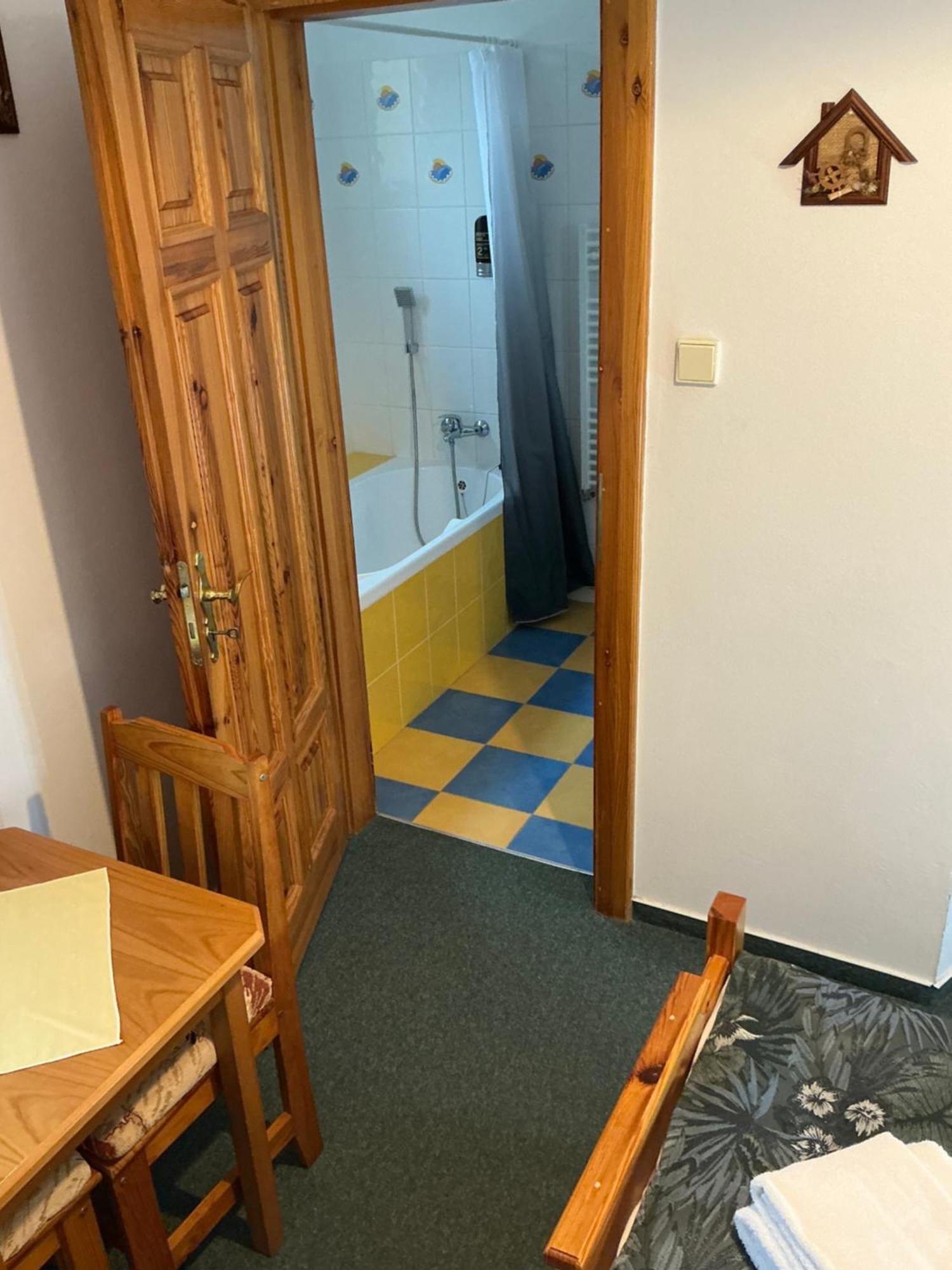 Pension Abbazia Františkovy Lázně エクステリア 写真