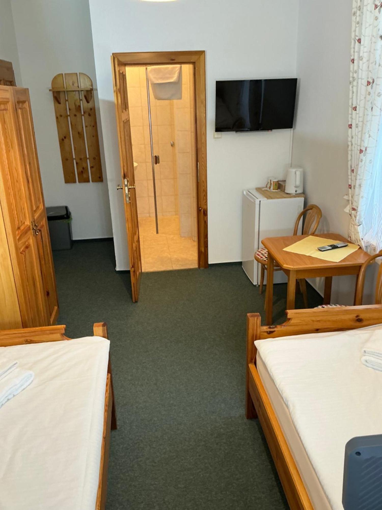 Pension Abbazia Františkovy Lázně エクステリア 写真