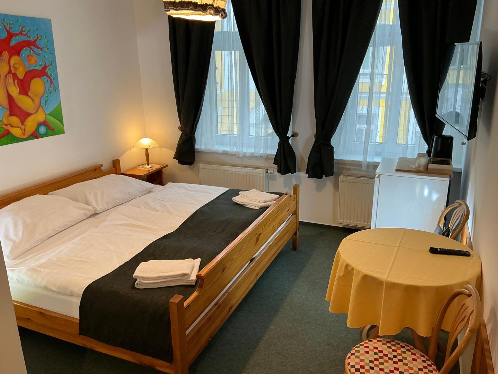 Pension Abbazia Františkovy Lázně エクステリア 写真