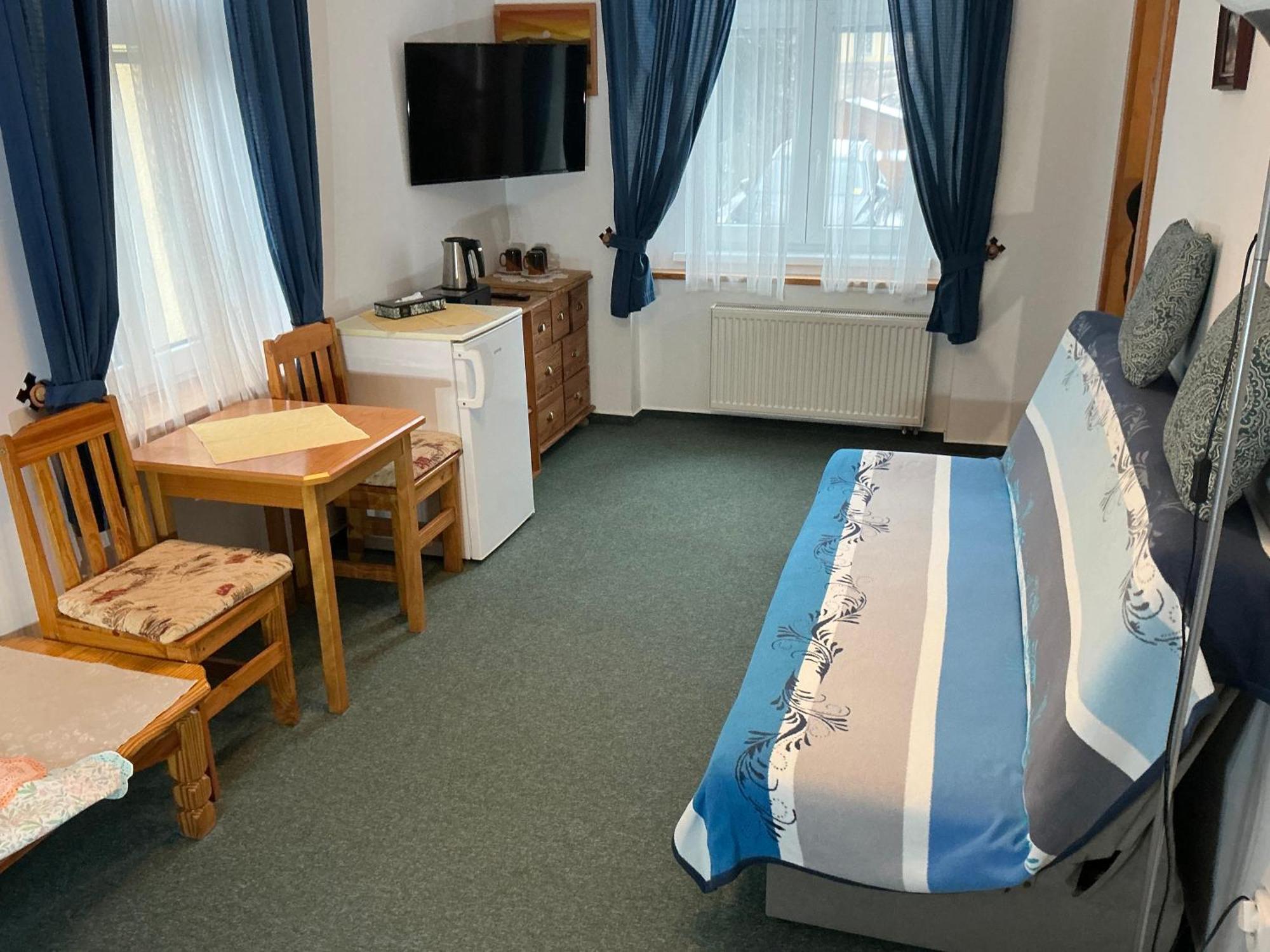 Pension Abbazia Františkovy Lázně エクステリア 写真
